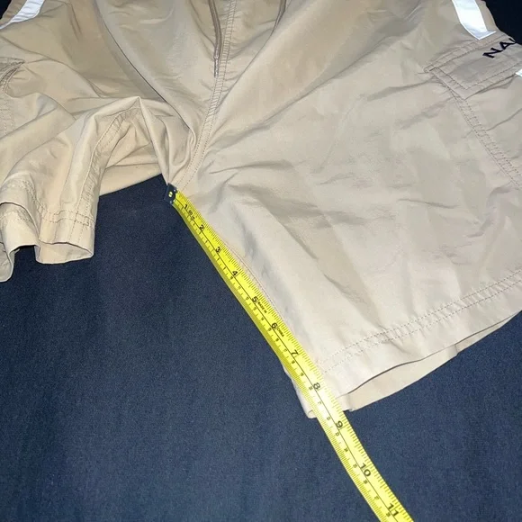 Nautica men’s medium beige swim trunks - Picture 10 of 11